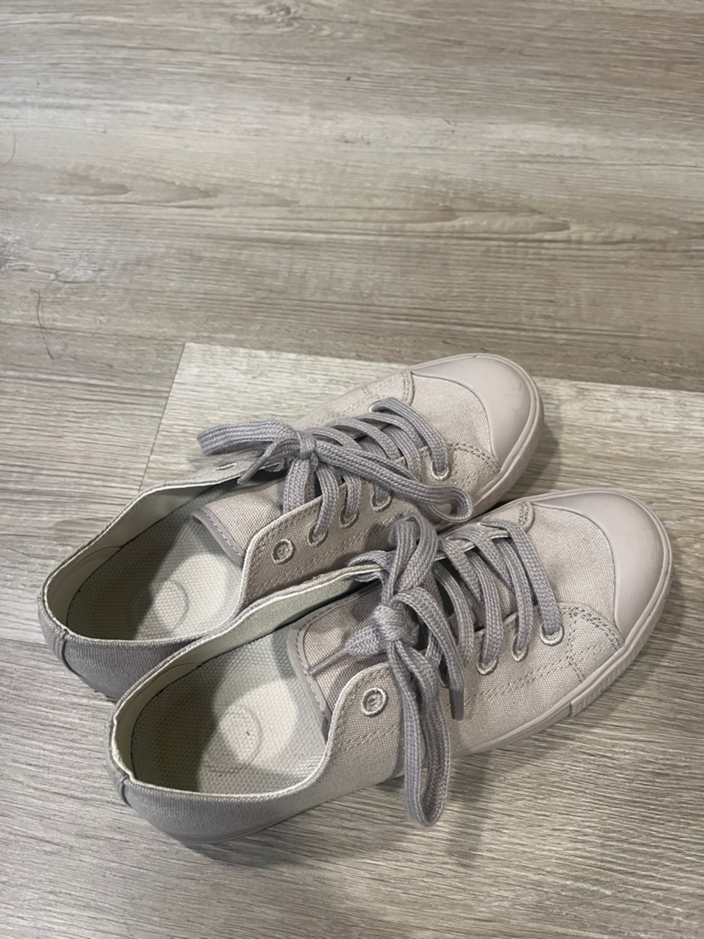 Muji sneakers in grey-ish purple